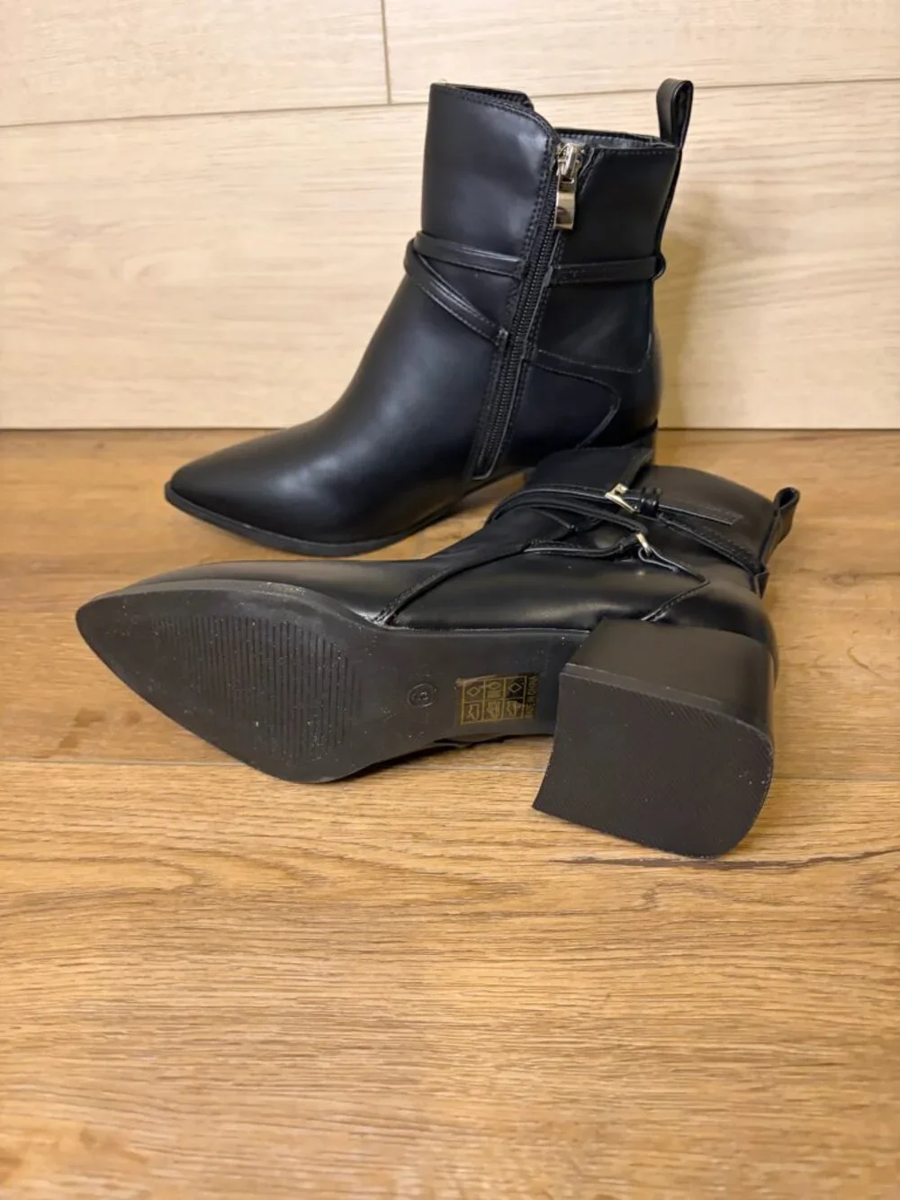 Journee Collection Women's Estelle Stacked Block Heel Booties Black Size 6WD